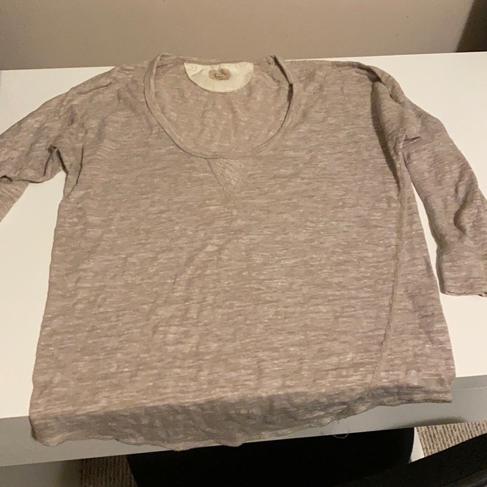 Aritzia top
